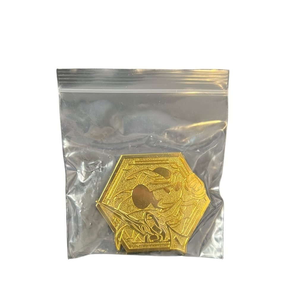 2024 Disney Lorcana 1st Anniversary Mickey Mouse Gold Limited Promo Pin